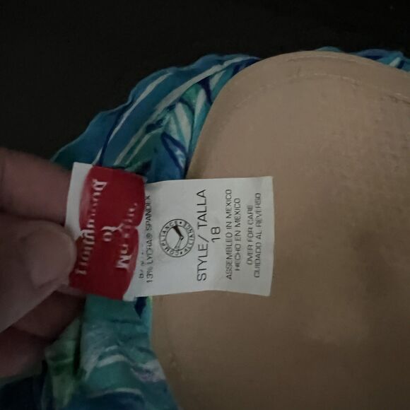 Maxine Of Hollywood Blue Green Tropical Floral Front Skirted Swimsuit 18 READ - Picture 9 of 11